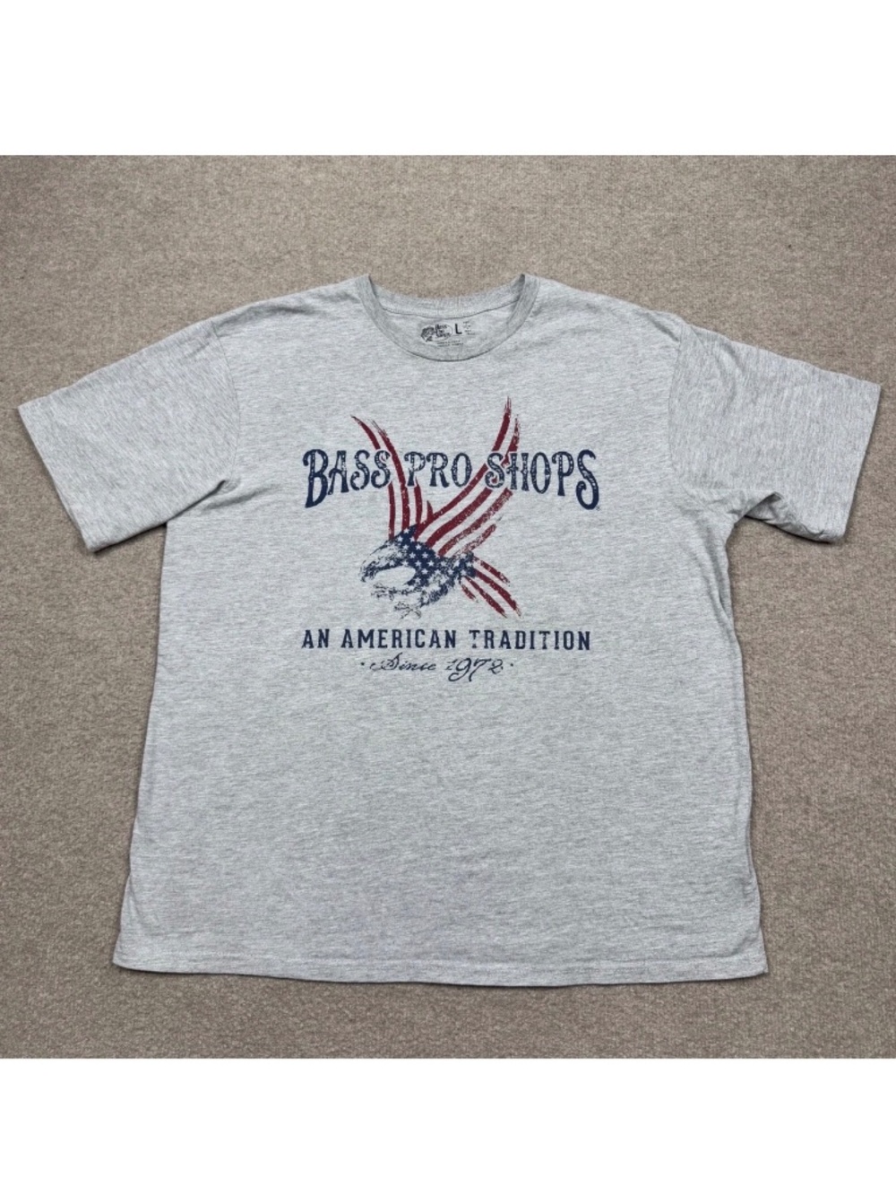 Bass Pro Shops Graphic T Shirt Size L Gray Short Sleeve Eagle Logo Short Sleeve